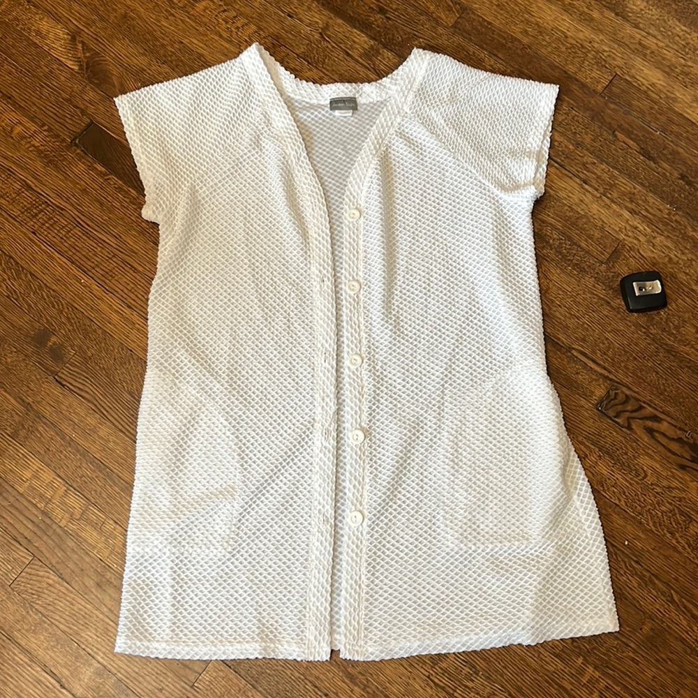 Jordon Taylor Button Up Short Sleeve Beach Cover Up with Pocket